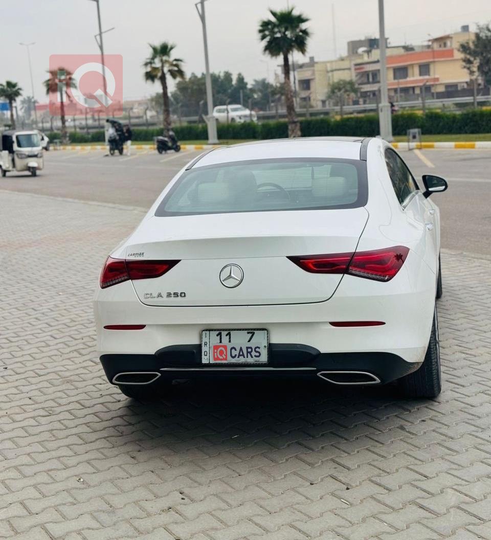 مرسيدس بنز CLA